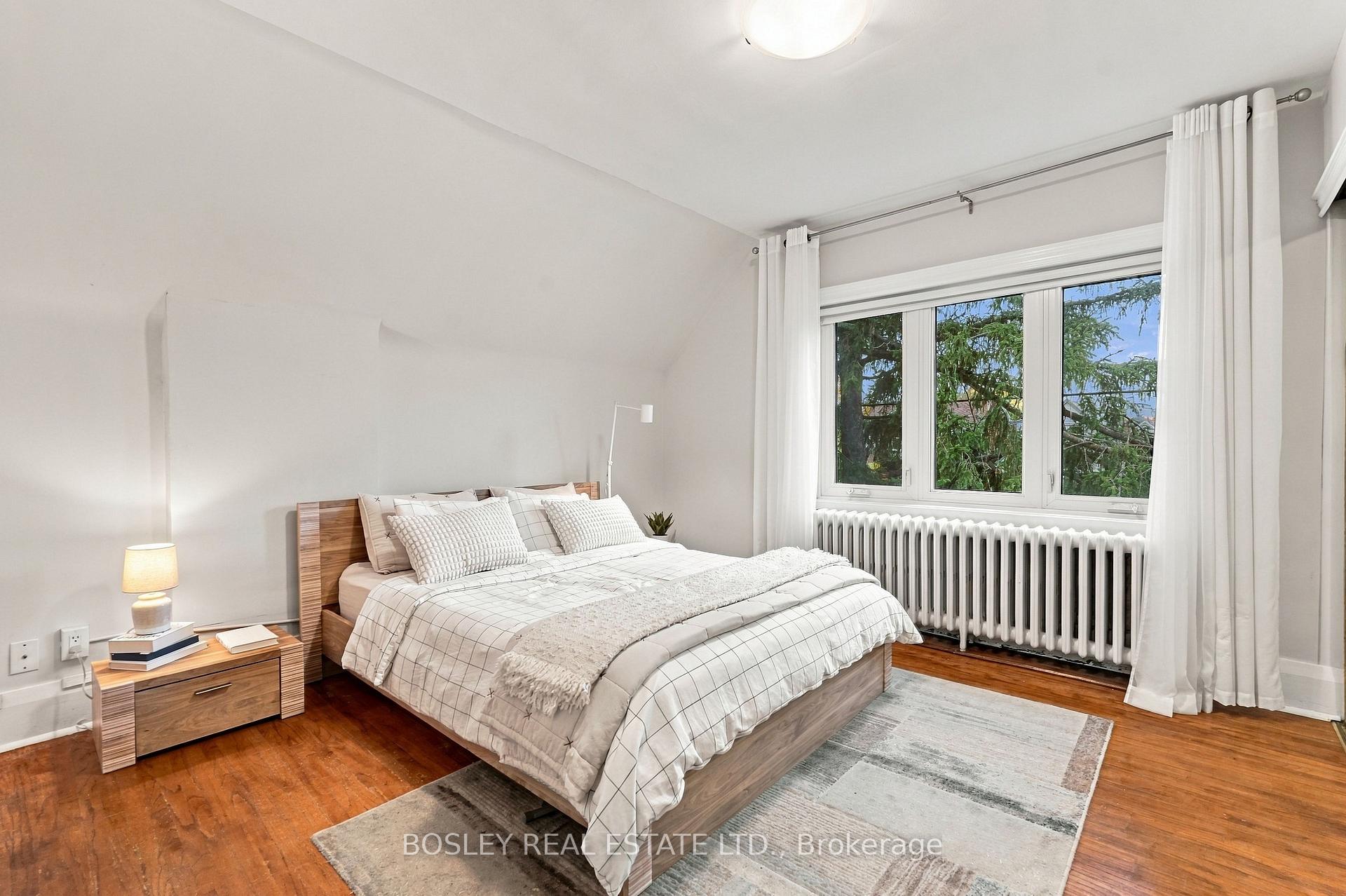 Photo 19 of 93 Eleventh Street, Etobicoke, New Toronto — HOMEH