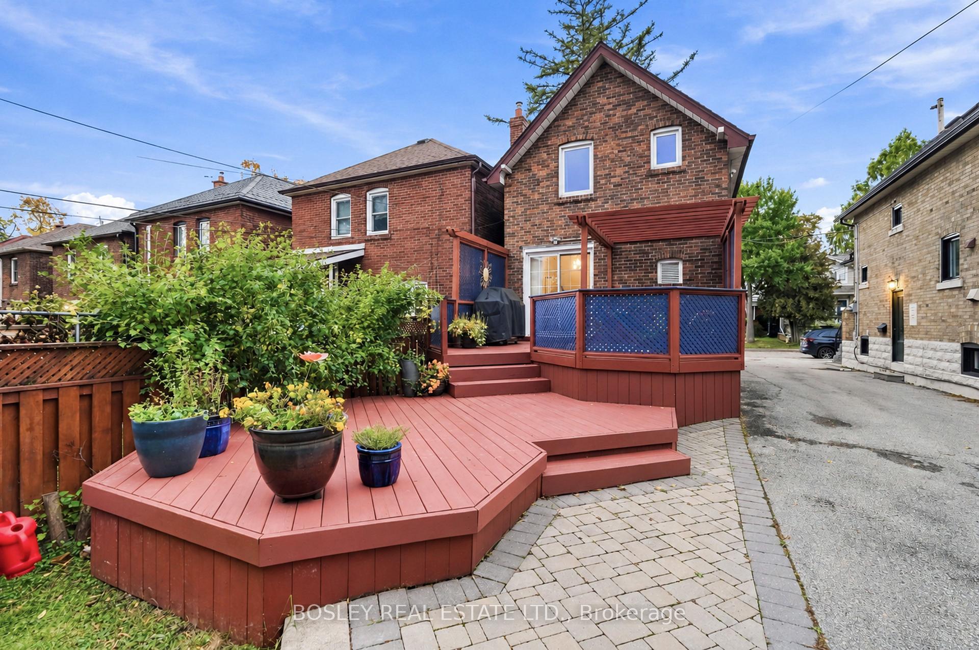 Photo 36 of 93 Eleventh Street, Etobicoke, New Toronto — HOMEH