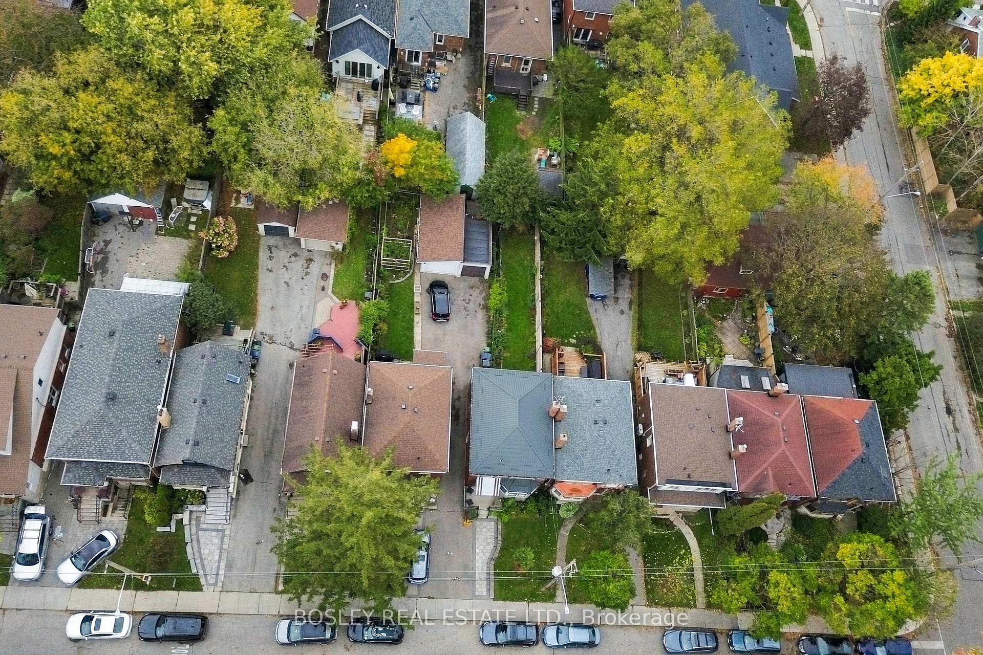Photo 44 of 93 Eleventh Street, Etobicoke, New Toronto — HOMEH