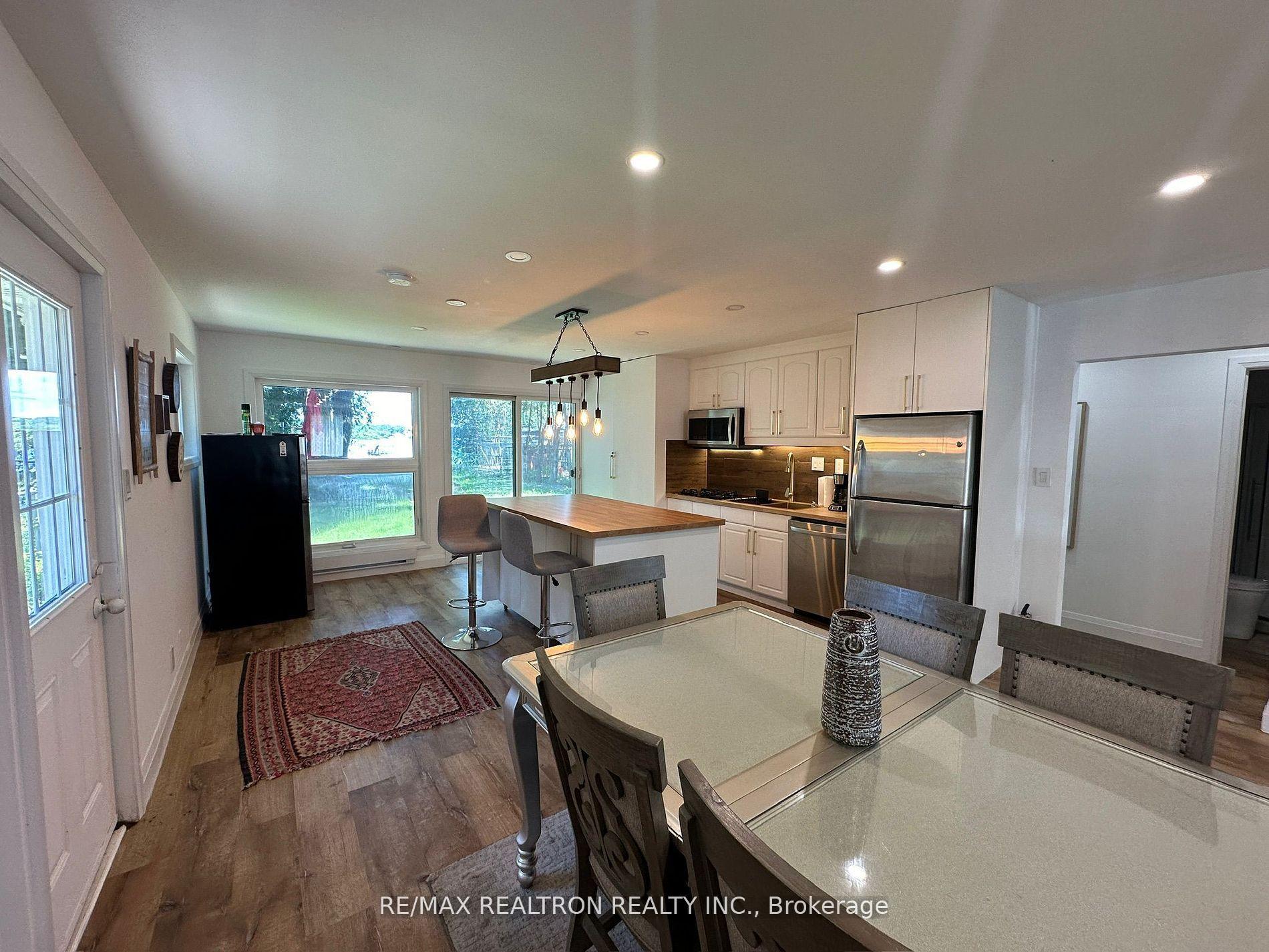 Photo 4 of 172 Cedar Island Road, Orillia — HOMEH