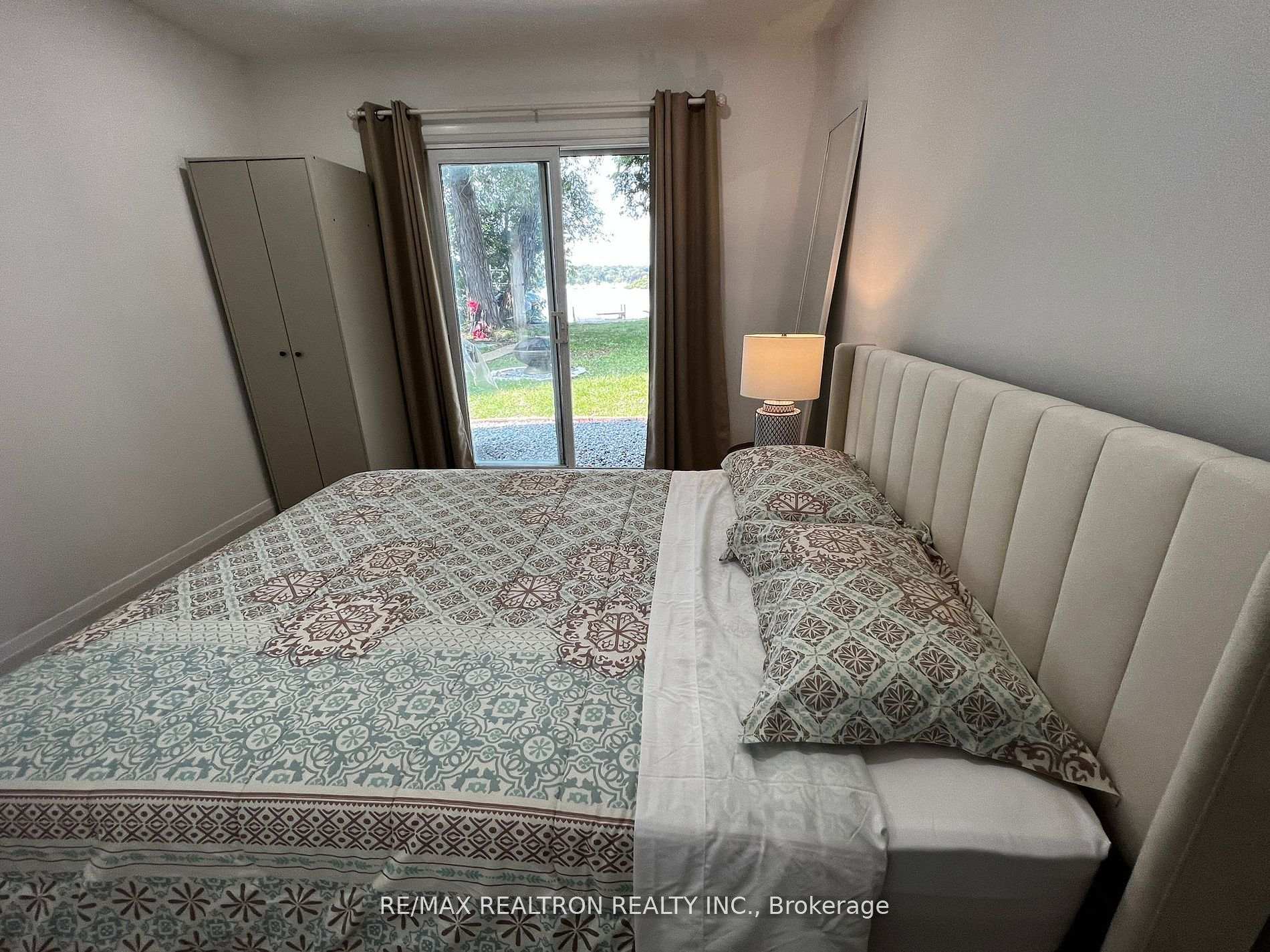 Photo 9 of 172 Cedar Island Road, Orillia — HOMEH