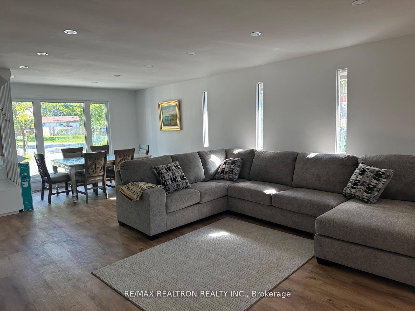 Photo 17 of 172 Cedar Island Road, Orillia — HOMEH