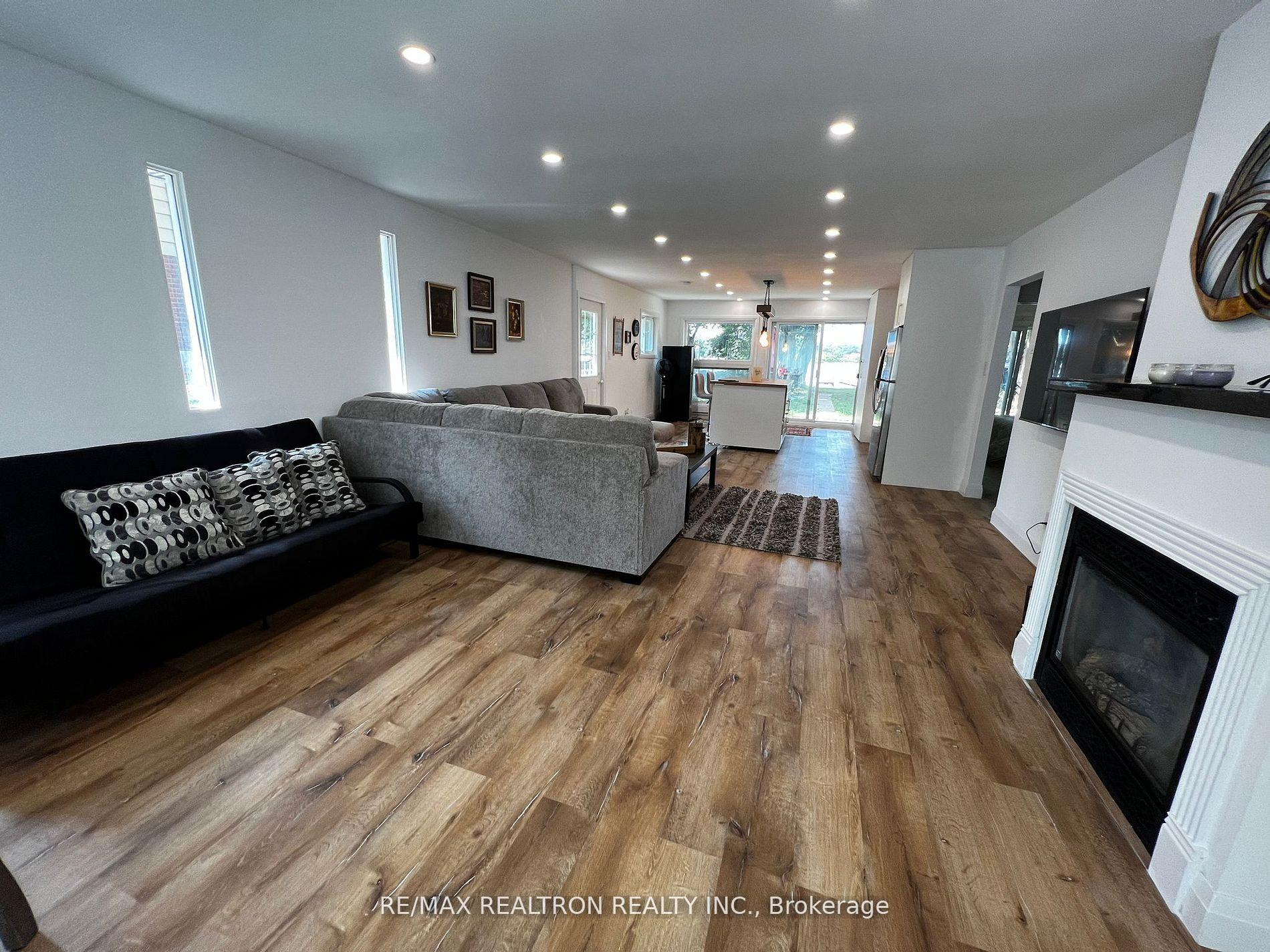 Photo 24 of 172 Cedar Island Road, Orillia — HOMEH