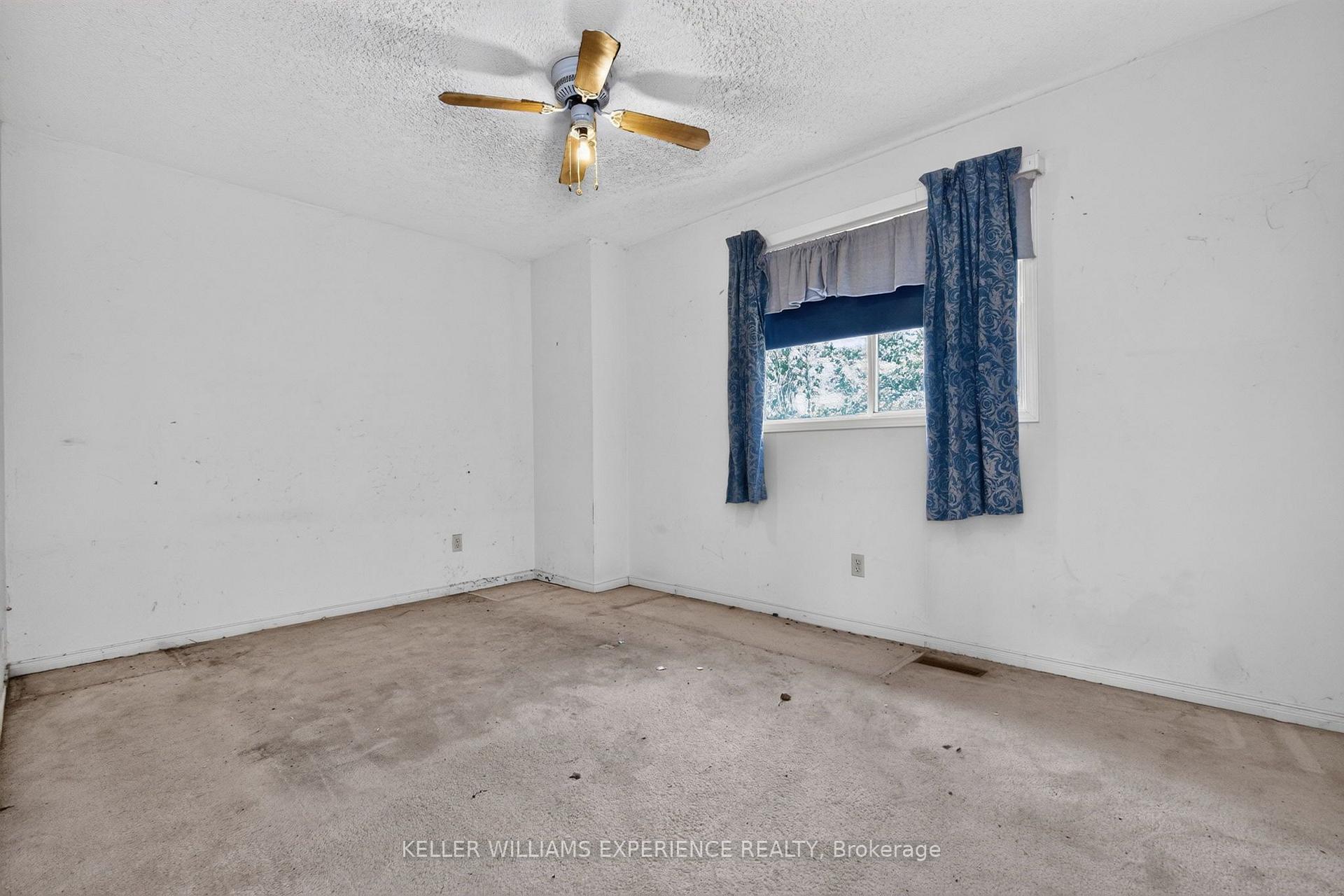 Photo 7 of 1920 Applewood Avenue, Innisfil, Alcona — HOMEH