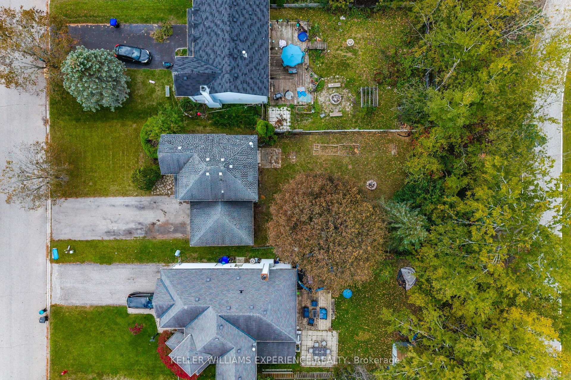 Photo 11 of 1920 Applewood Avenue, Innisfil, Alcona — HOMEH