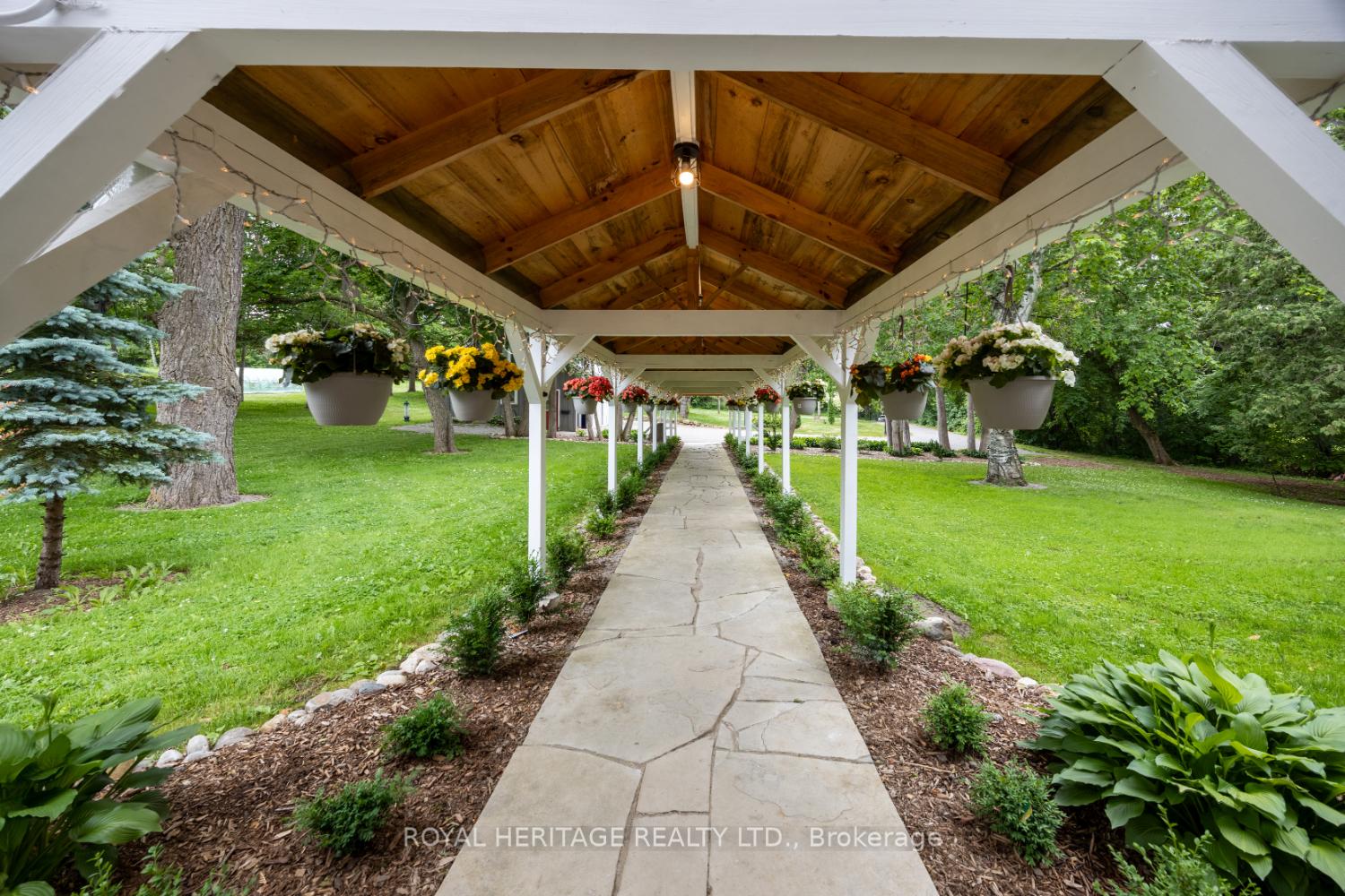 Photo 9 of 4395 Westney Road N, Pickering, Rural Pickering — HOMEH
