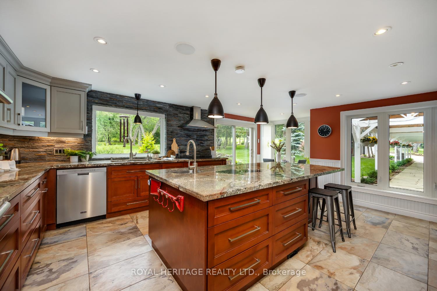 Photo 18 of 4395 Westney Road N, Pickering, Rural Pickering — HOMEH