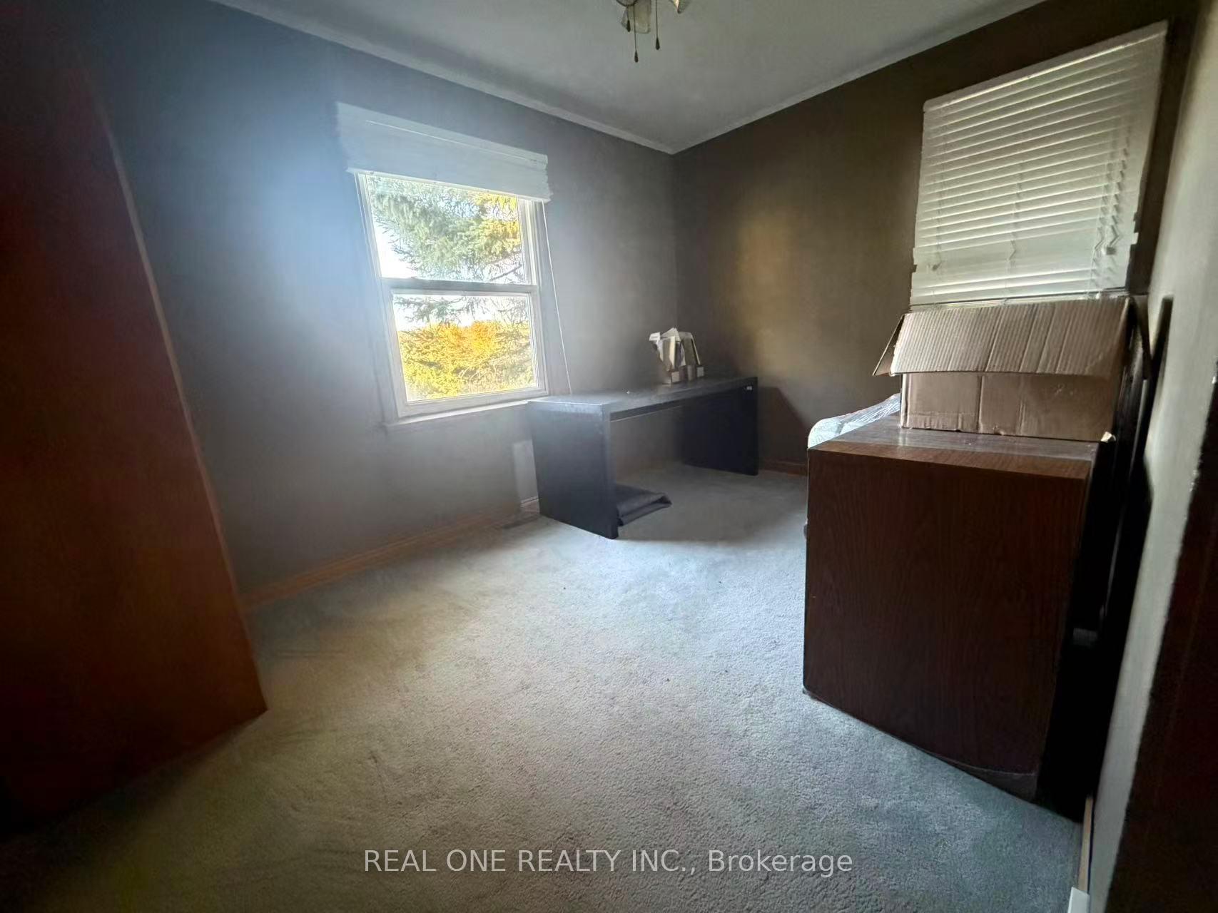 Photo 8 of 12727 8 Line, Halton Hills, Rural Halton Hills — HOMEH
