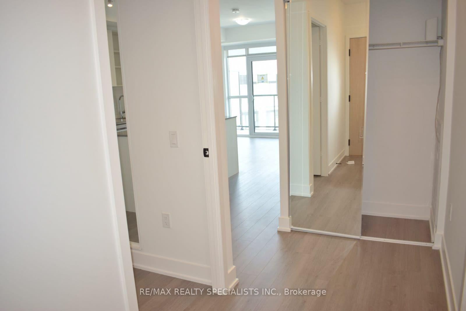 Photo 7 of Unit 908, 50 George Butchart Drive, North York, Downsview-Roding-CFB — HOMEH