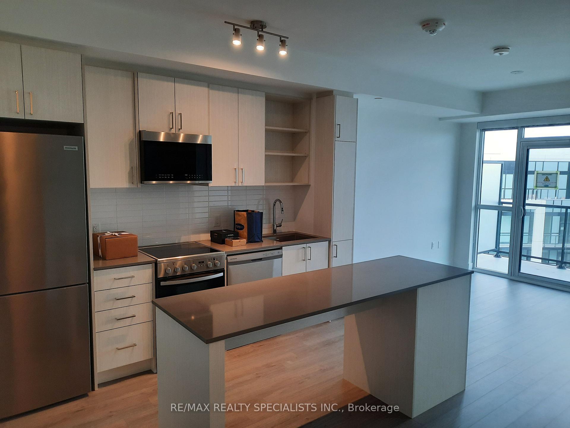 Photo 9 of Unit 908, 50 George Butchart Drive, North York, Downsview-Roding-CFB — HOMEH