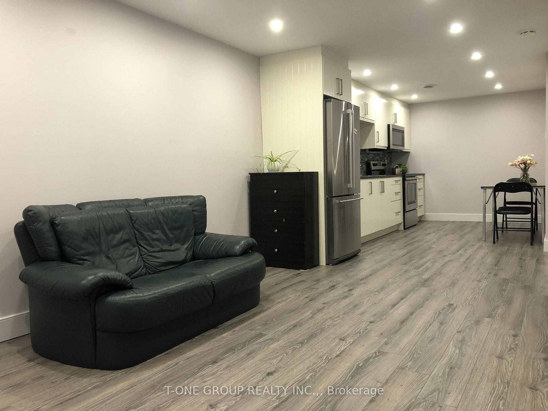Photo 7 of Unit BASEMENT, 20 Rubic Crescent, Scarborough, Agincourt South-Malvern West — HOMEH