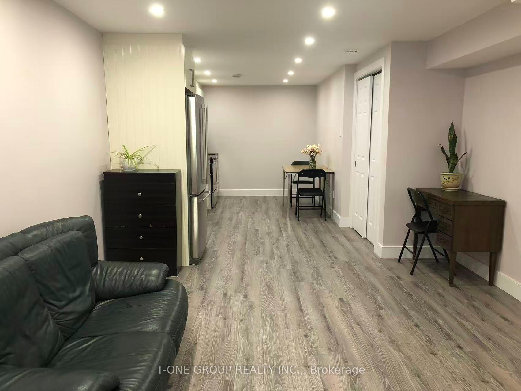 Photo 8 of Unit BASEMENT, 20 Rubic Crescent, Scarborough, Agincourt South-Malvern West — HOMEH