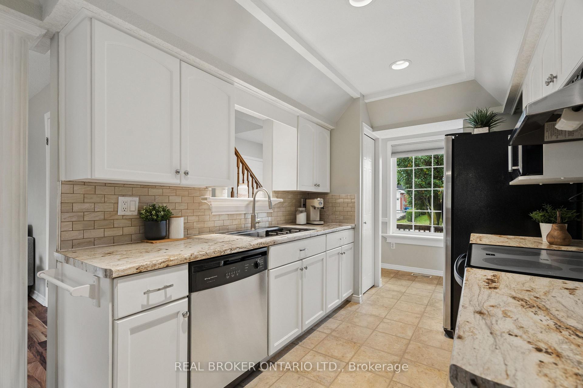 Photo 5 of 46 Chesterton Lane, Guelph, Grange Road — HOMEH