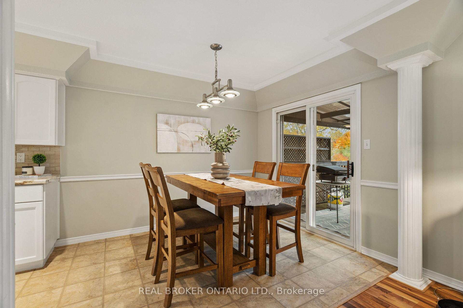 Photo 7 of 46 Chesterton Lane, Guelph, Grange Road — HOMEH