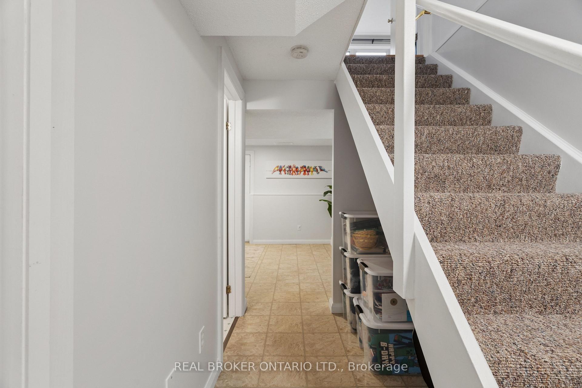 Photo 18 of 46 Chesterton Lane, Guelph, Grange Road — HOMEH