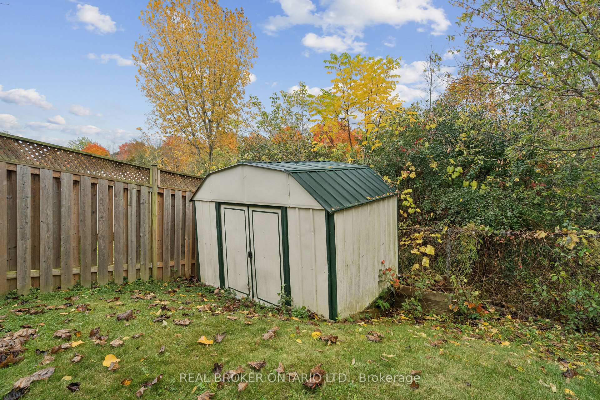 Photo 27 of 46 Chesterton Lane, Guelph, Grange Road — HOMEH