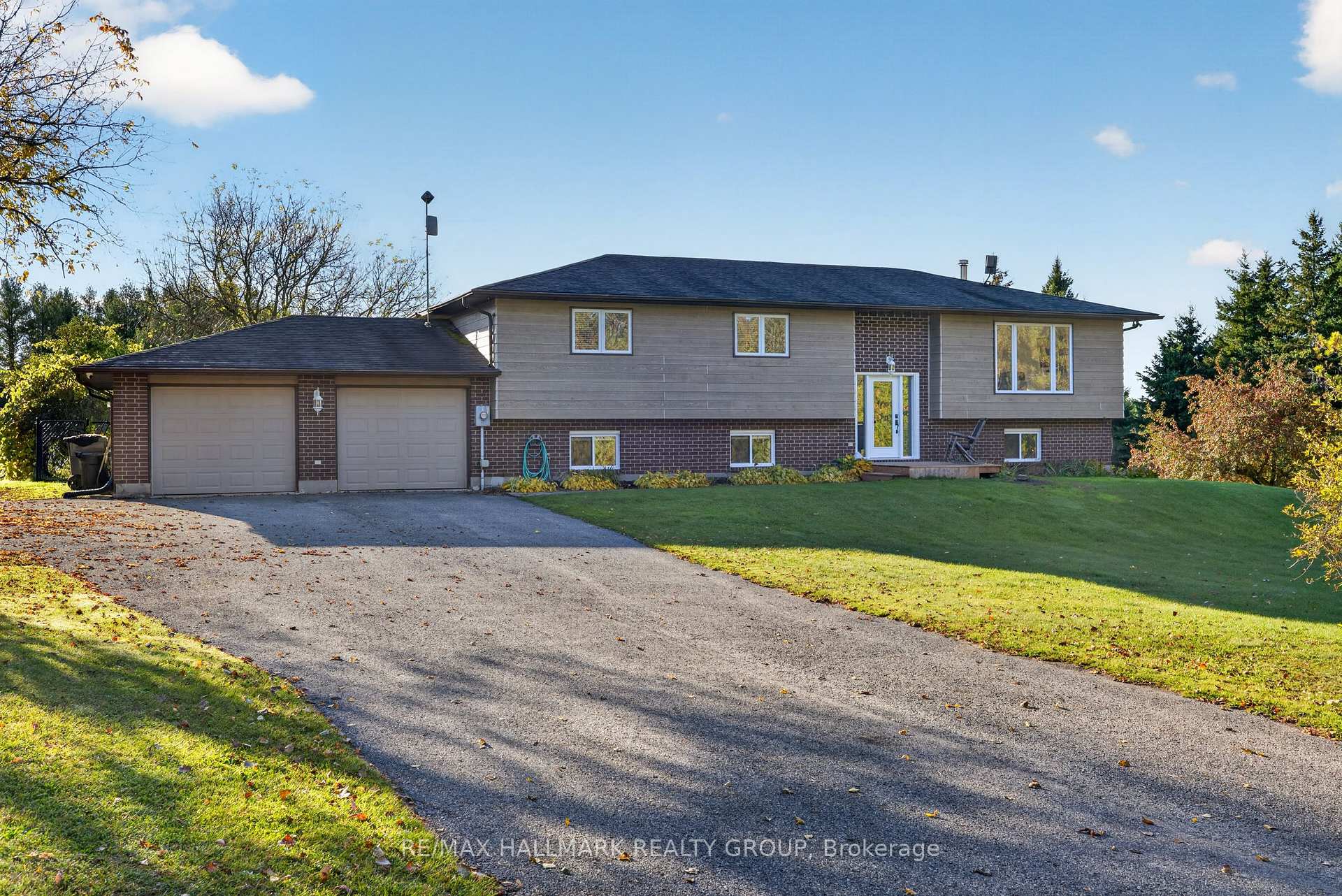 Photo 2 of 4100 Old Almonte Road, Ottawa, Huntley Ward (South West) — HOMEH
