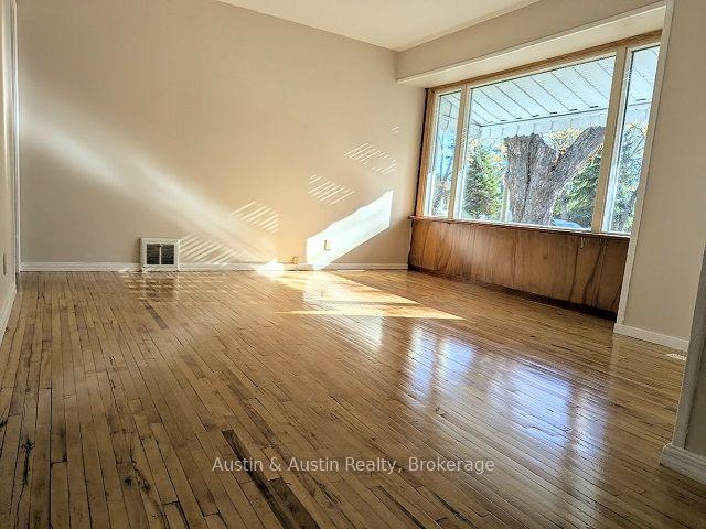 Photo 4 of 169 Wilde Street, Dryden, Milestone — HOMEH