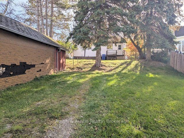 Photo 10 of 169 Wilde Street, Dryden, Milestone — HOMEH