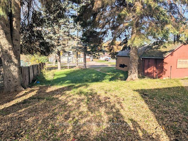Photo 11 of 169 Wilde Street, Dryden, Milestone — HOMEH