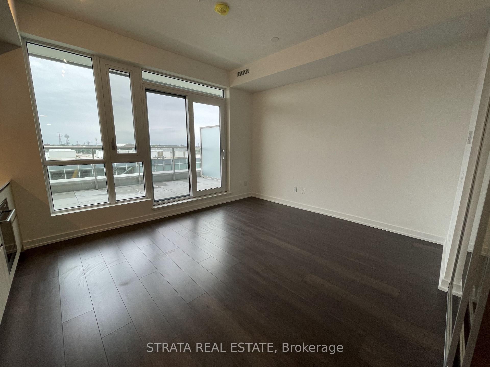 Photo 7 of Unit 704, 150 Logan Avenue, Toronto, South Riverdale — HOMEH