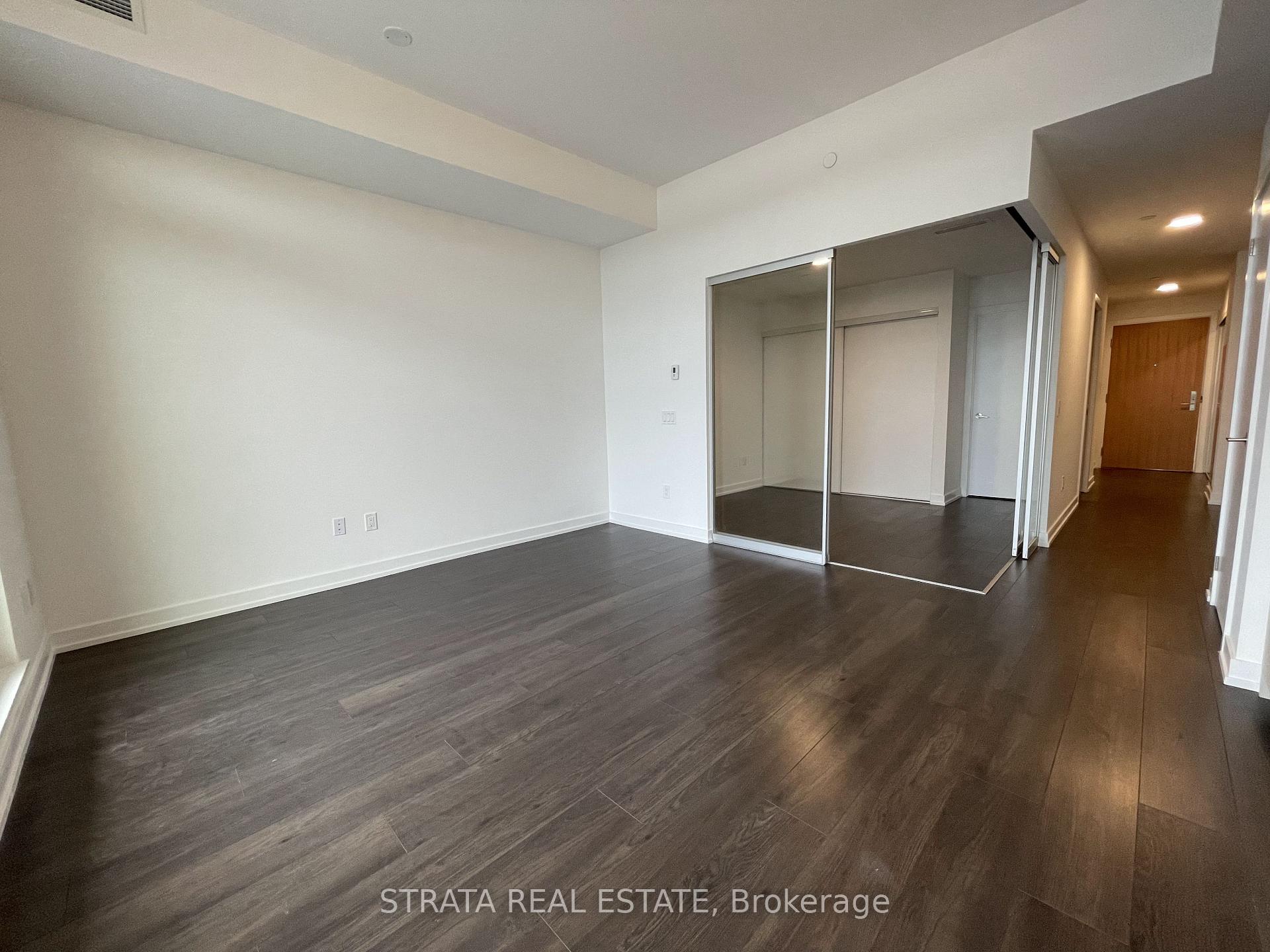 Photo 8 of Unit 704, 150 Logan Avenue, Toronto, South Riverdale — HOMEH