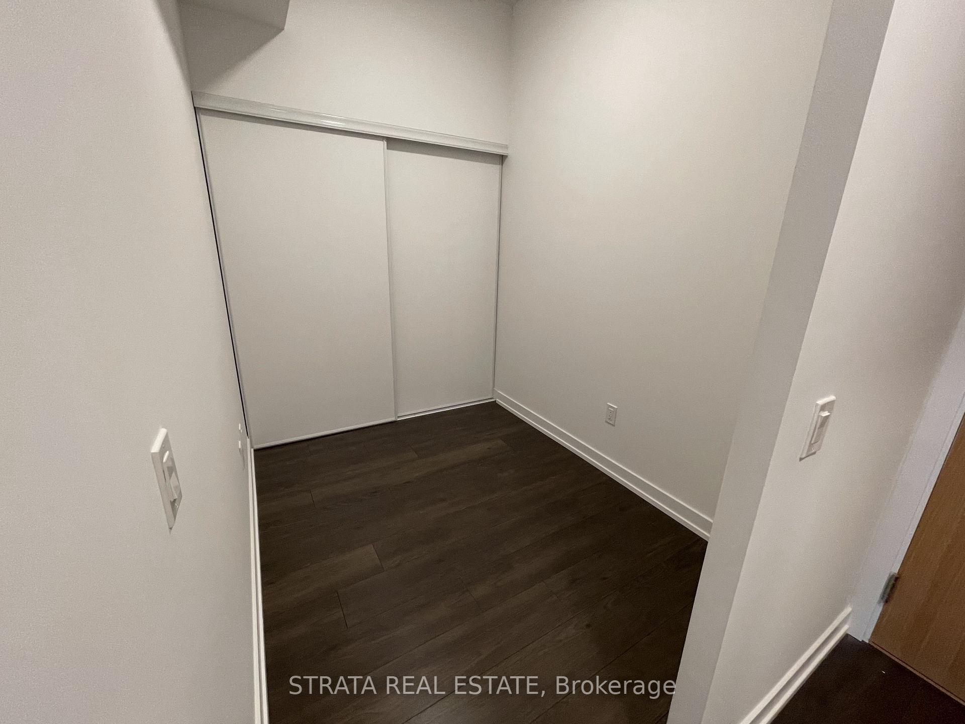 Photo 11 of Unit 704, 150 Logan Avenue, Toronto, South Riverdale — HOMEH