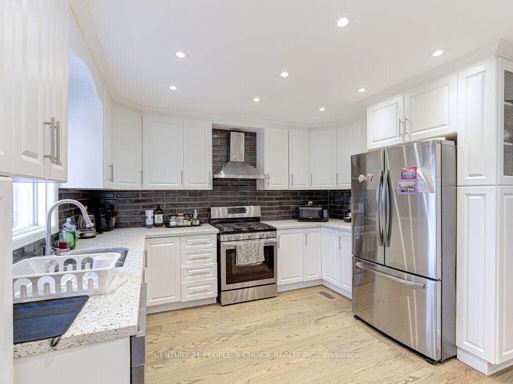 Photo 17 of 5965 River Grove Avenue, Mississauga, East Credit — HOMEH