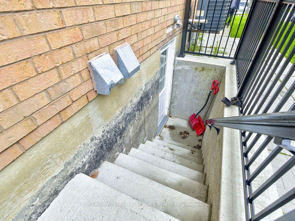 Photo 35 of 5965 River Grove Avenue, Mississauga, East Credit — HOMEH