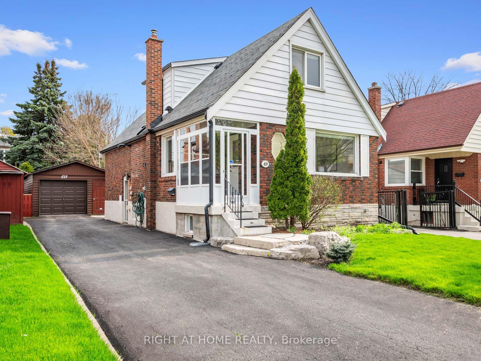 Photo 1 of 49 Amsterdam Avenue, Toronto, O'Connor-Parkview — HOMEH