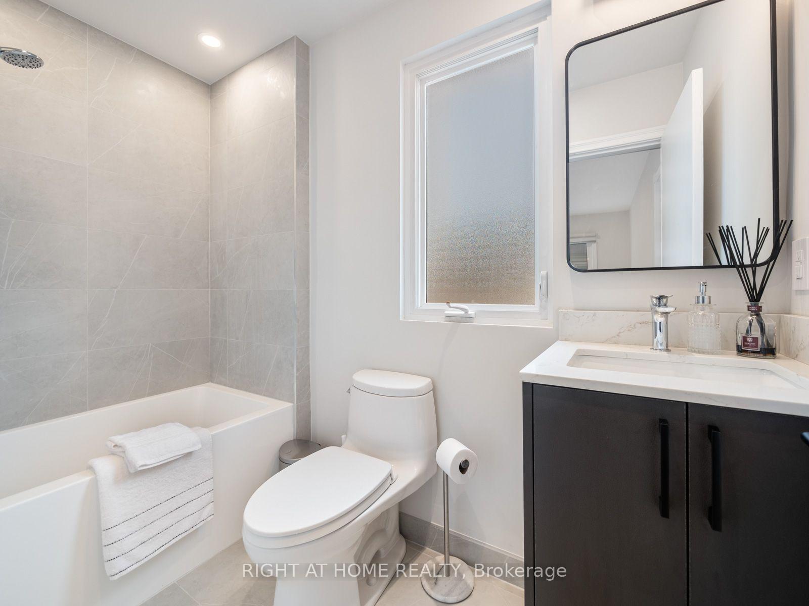 Photo 27 of 49 Amsterdam Avenue, Toronto, O'Connor-Parkview — HOMEH