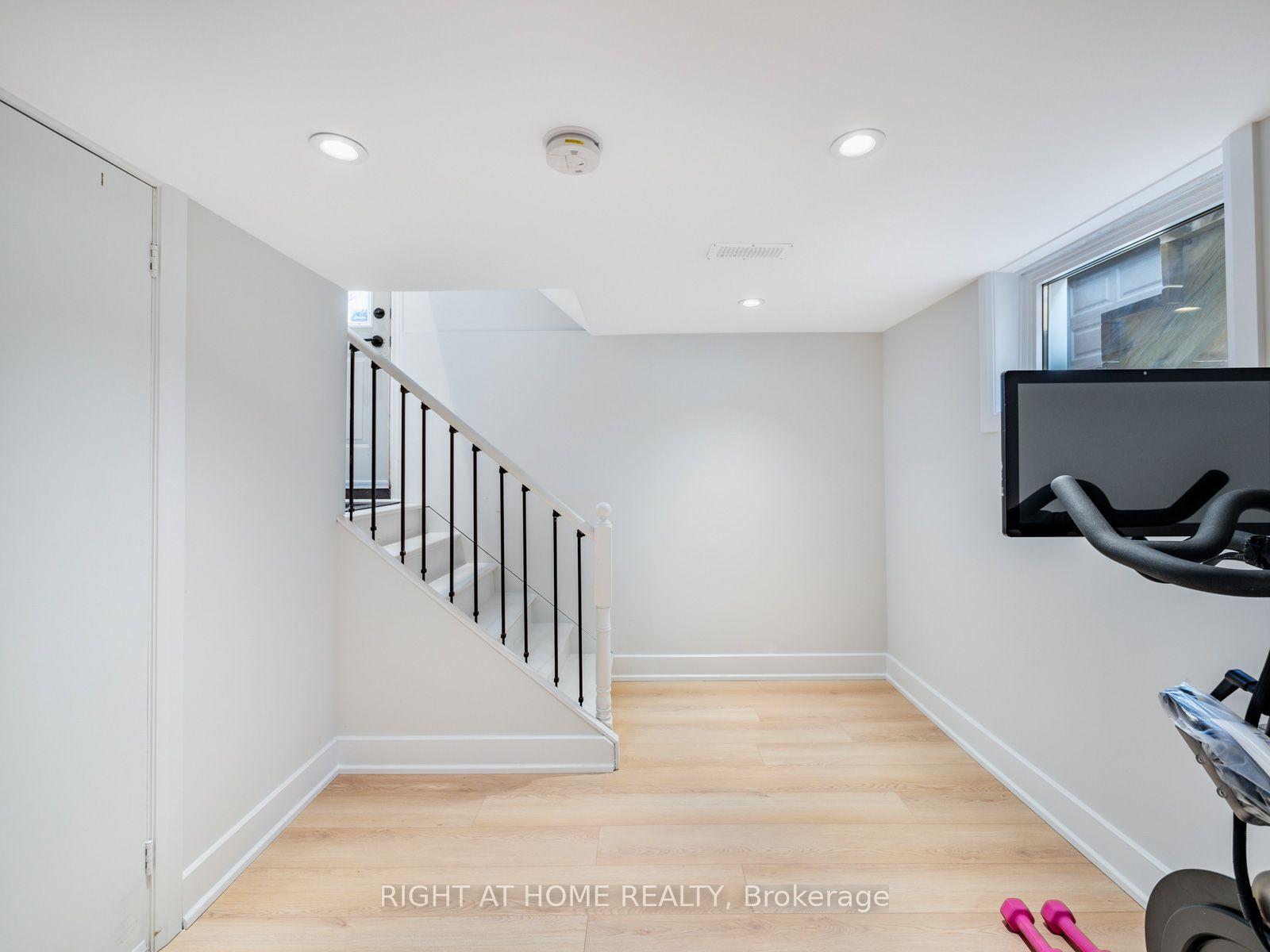 Photo 30 of 49 Amsterdam Avenue, Toronto, O'Connor-Parkview — HOMEH
