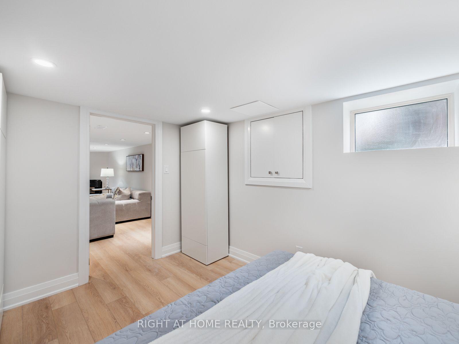 Photo 37 of 49 Amsterdam Avenue, Toronto, O'Connor-Parkview — HOMEH
