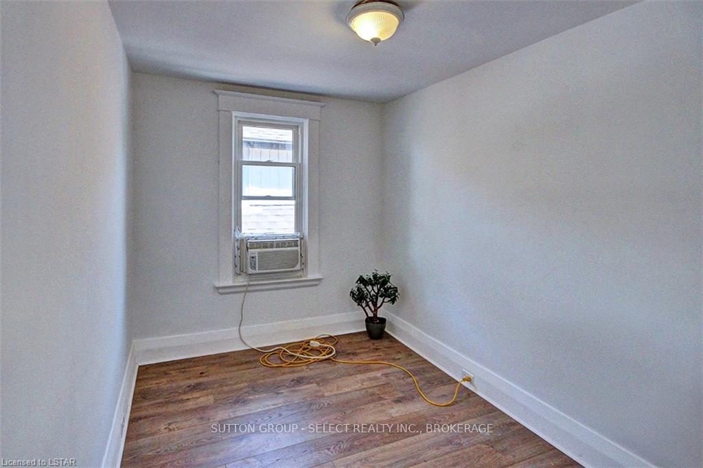 Photo 19 of 67 Hyla Street, London, East M — HOMEH