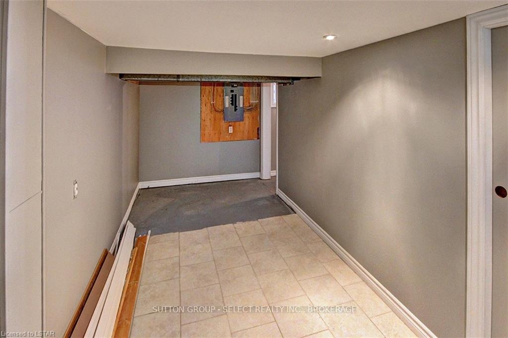 Photo 21 of 67 Hyla Street, London, East M — HOMEH