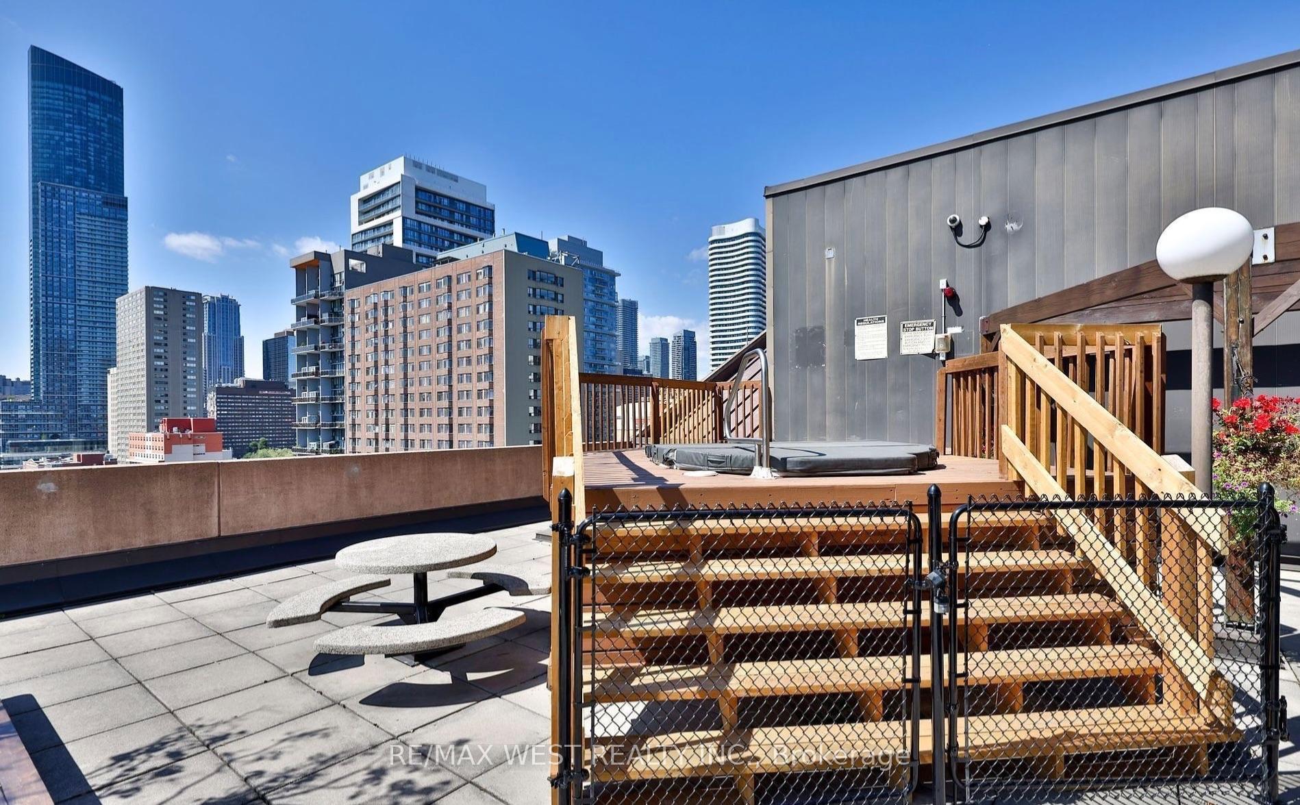 Photo 16 of Unit 404, 117 Gerrard Street E, Toronto, Church-Yonge Corridor — HOMEH