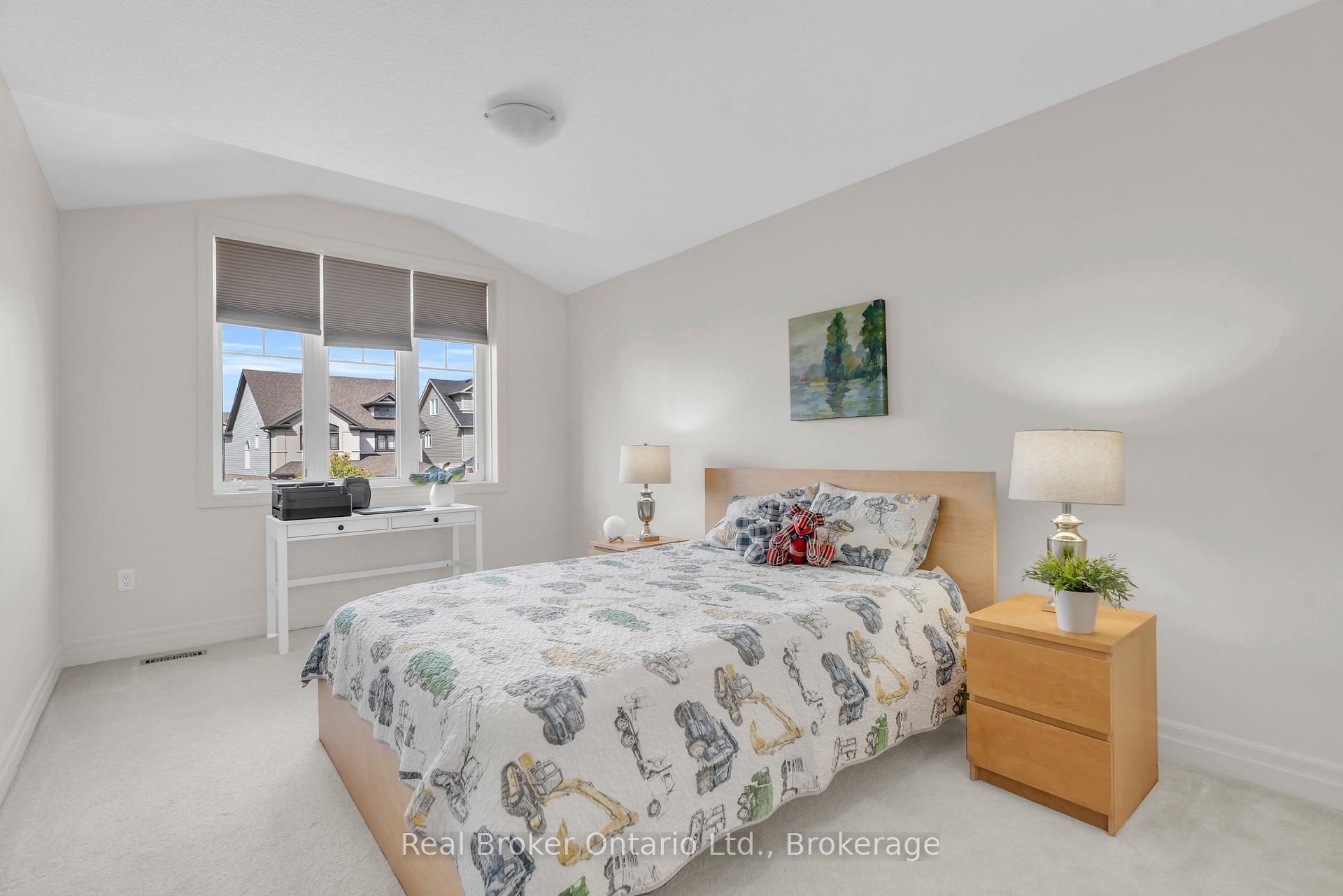 Photo 19 of 41 Samuel Drive, Guelph, Pineridge/Westminster Woods — HOMEH