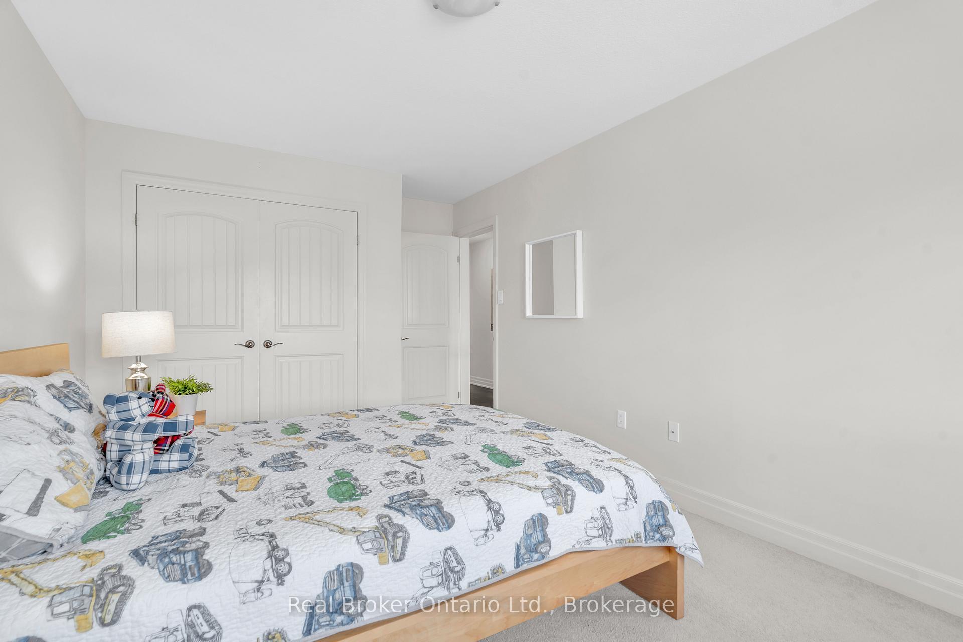 Photo 20 of 41 Samuel Drive, Guelph, Pineridge/Westminster Woods — HOMEH