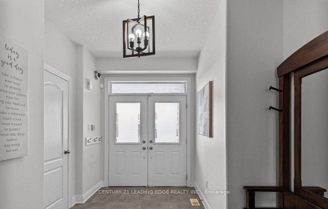 Photo 4 of 9 Kierland Road, Barrie, Ardagh — HOMEH