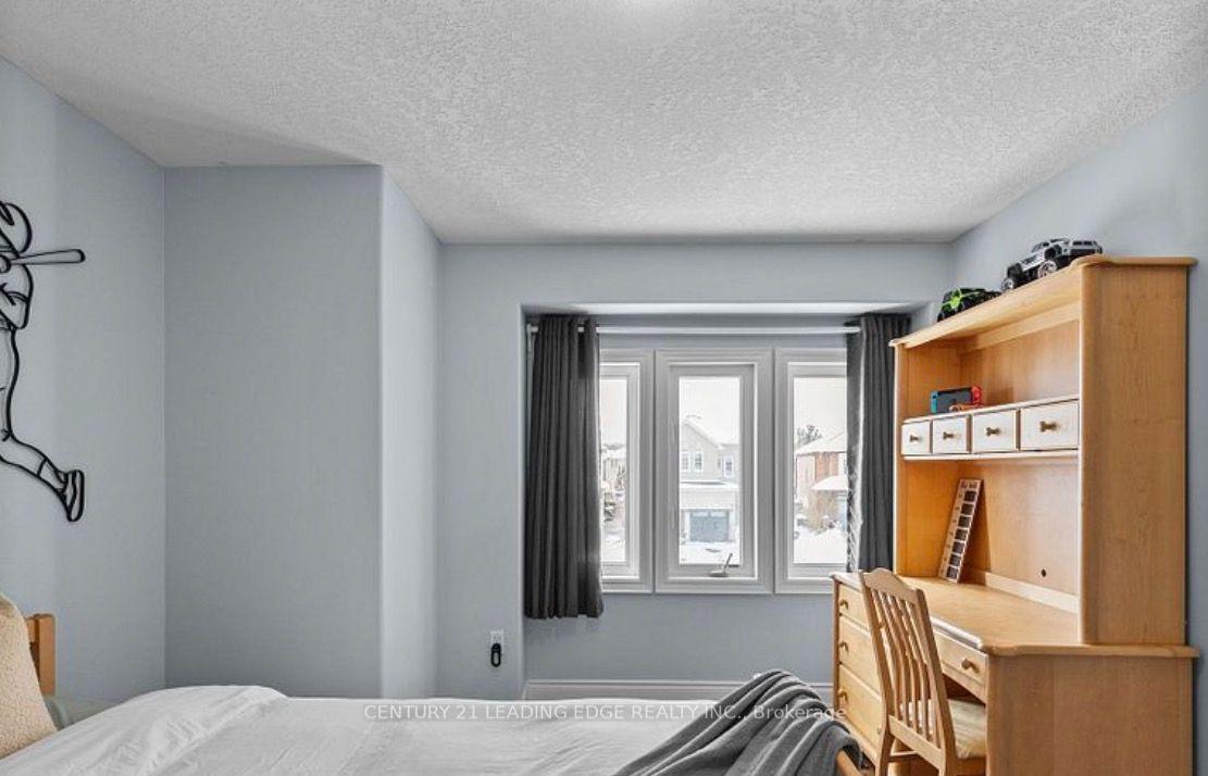 Photo 25 of 9 Kierland Road, Barrie, Ardagh — HOMEH