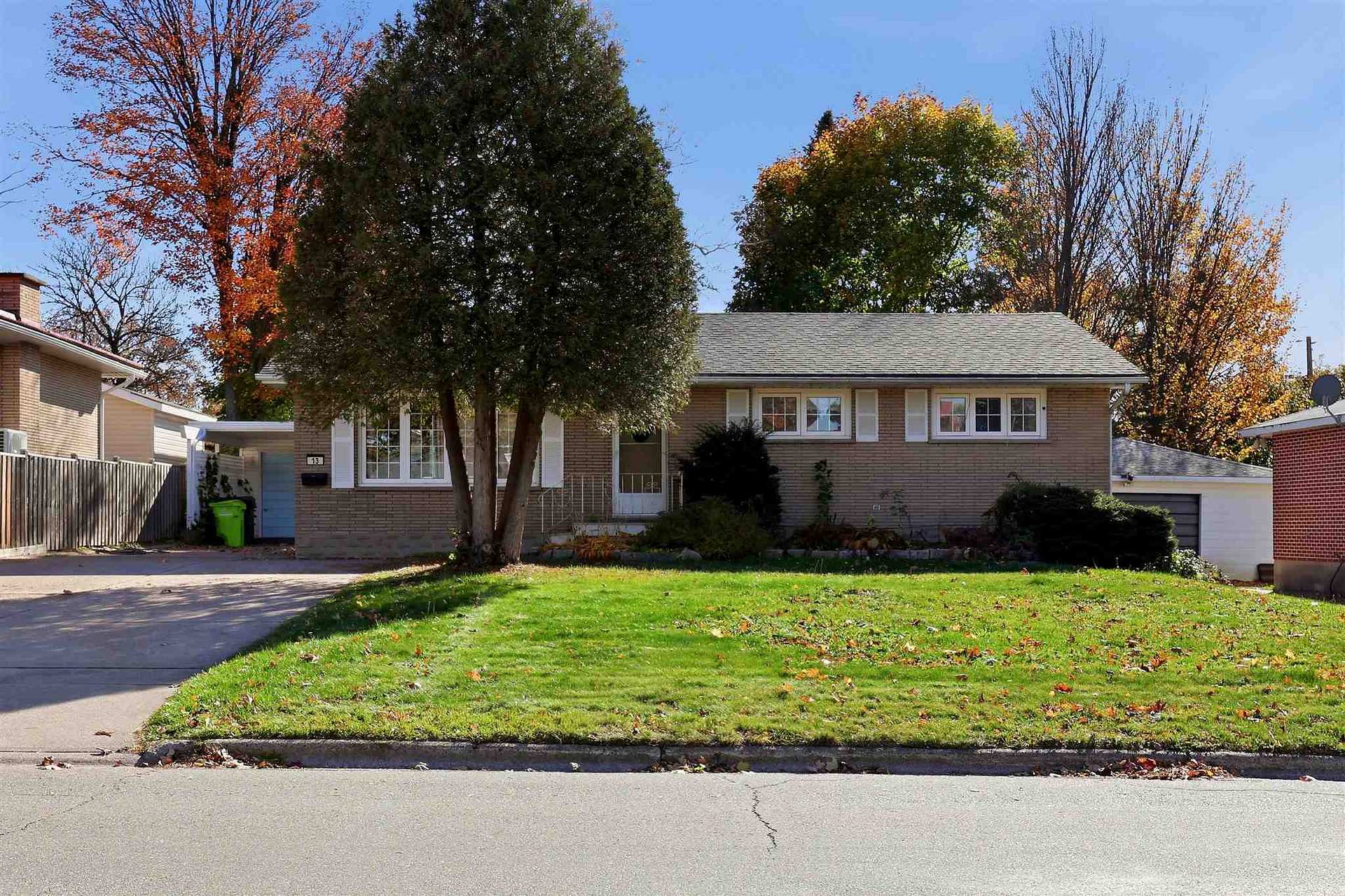 Photo 1 of 13 Irwin Avenue, Sault Ste Marie, Ward 1 — HOMEH