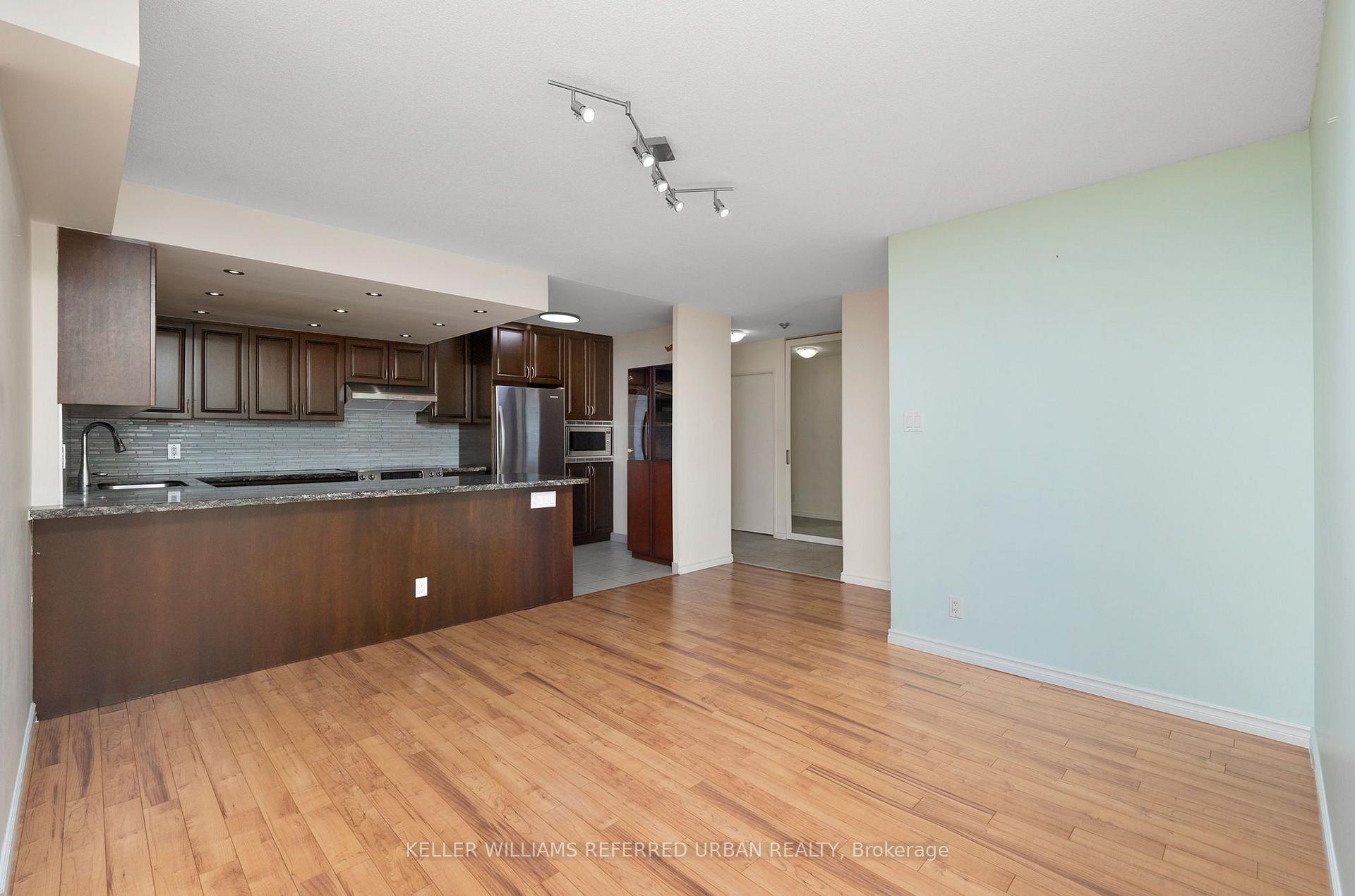 Photo 8 of Unit 2105, 205 Wynford Drive, Toronto, Flemingdon Park — HOMEH