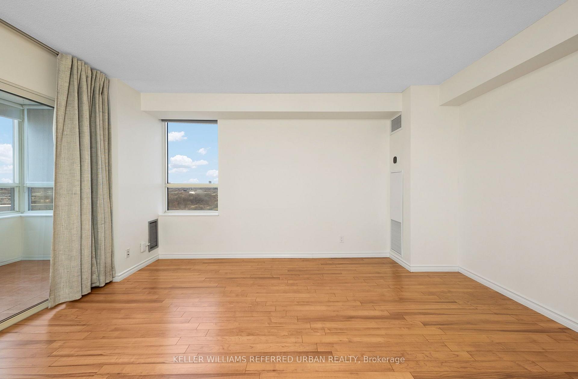 Photo 12 of Unit 2105, 205 Wynford Drive, Toronto, Flemingdon Park — HOMEH