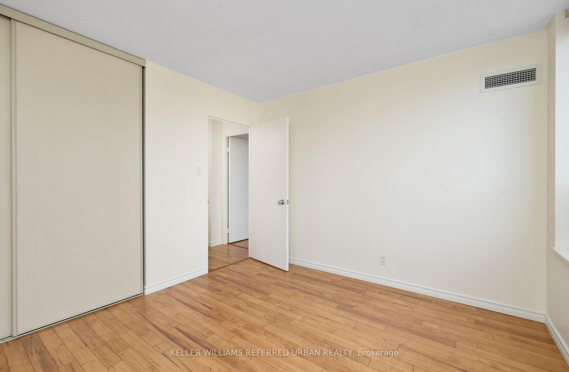 Photo 17 of Unit 2105, 205 Wynford Drive, Toronto, Flemingdon Park — HOMEH