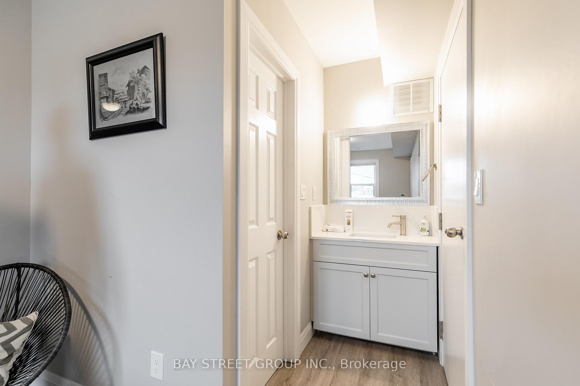 Photo 17 of Unit Unit C, 5757 Stanley Avenue, Niagara Falls, Hospital — HOMEH