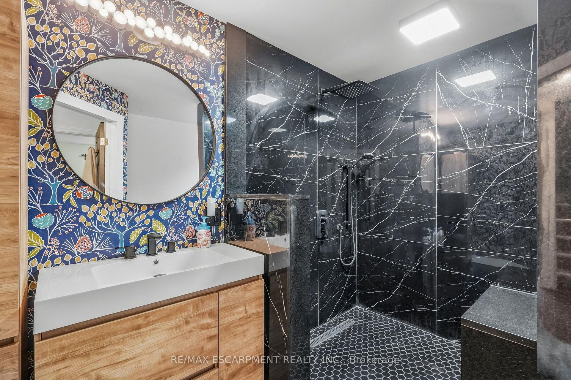Photo 21 of 32 Oak Avenue, Hamilton, Landsdale — HOMEH