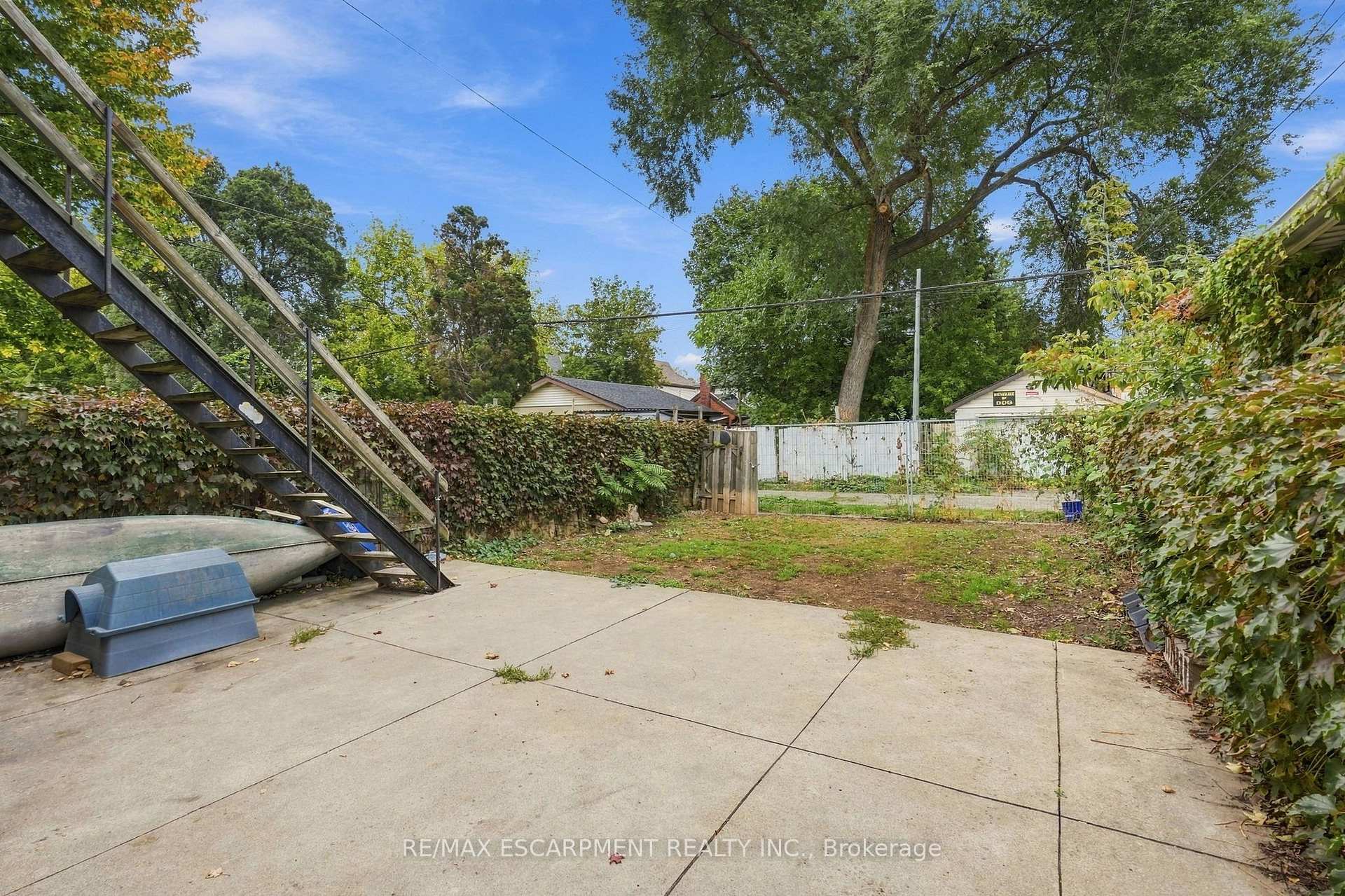 Photo 41 of 32 Oak Avenue, Hamilton, Landsdale — HOMEH
