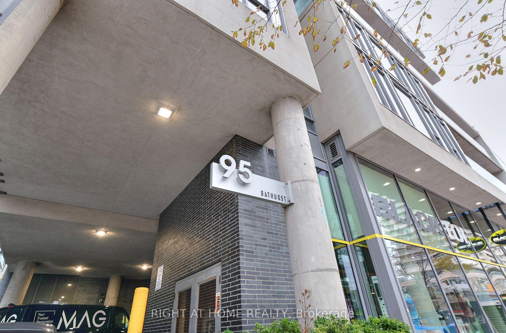 Photo 2 of Unit 422, 95 Bathurst Street, Toronto, Niagara — HOMEH