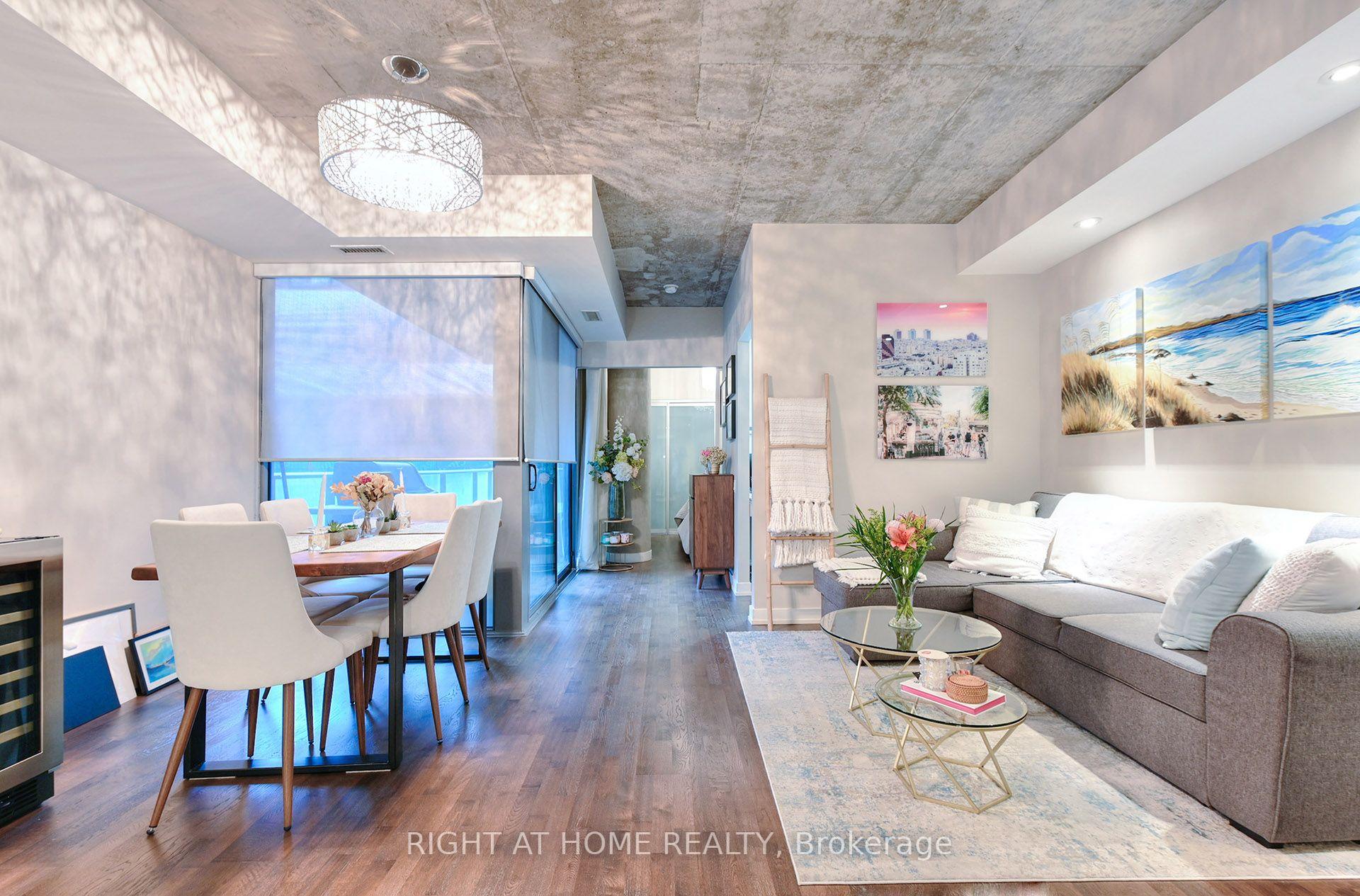Photo 14 of Unit 422, 95 Bathurst Street, Toronto, Niagara — HOMEH