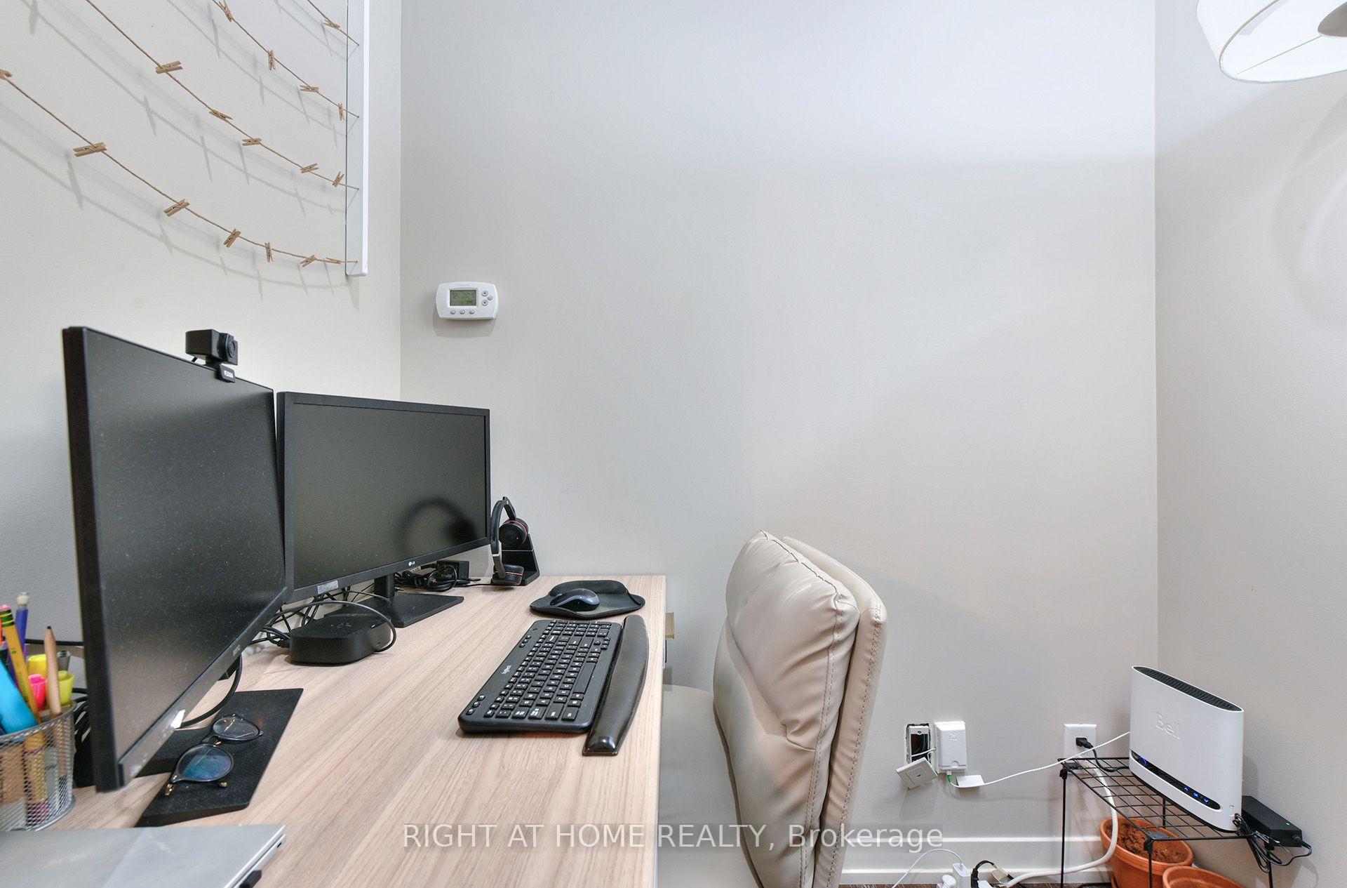 Photo 22 of Unit 422, 95 Bathurst Street, Toronto, Niagara — HOMEH
